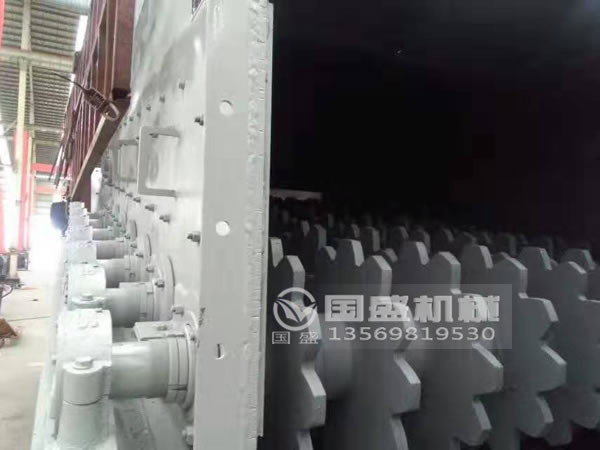 草莓视频未满十八厂家